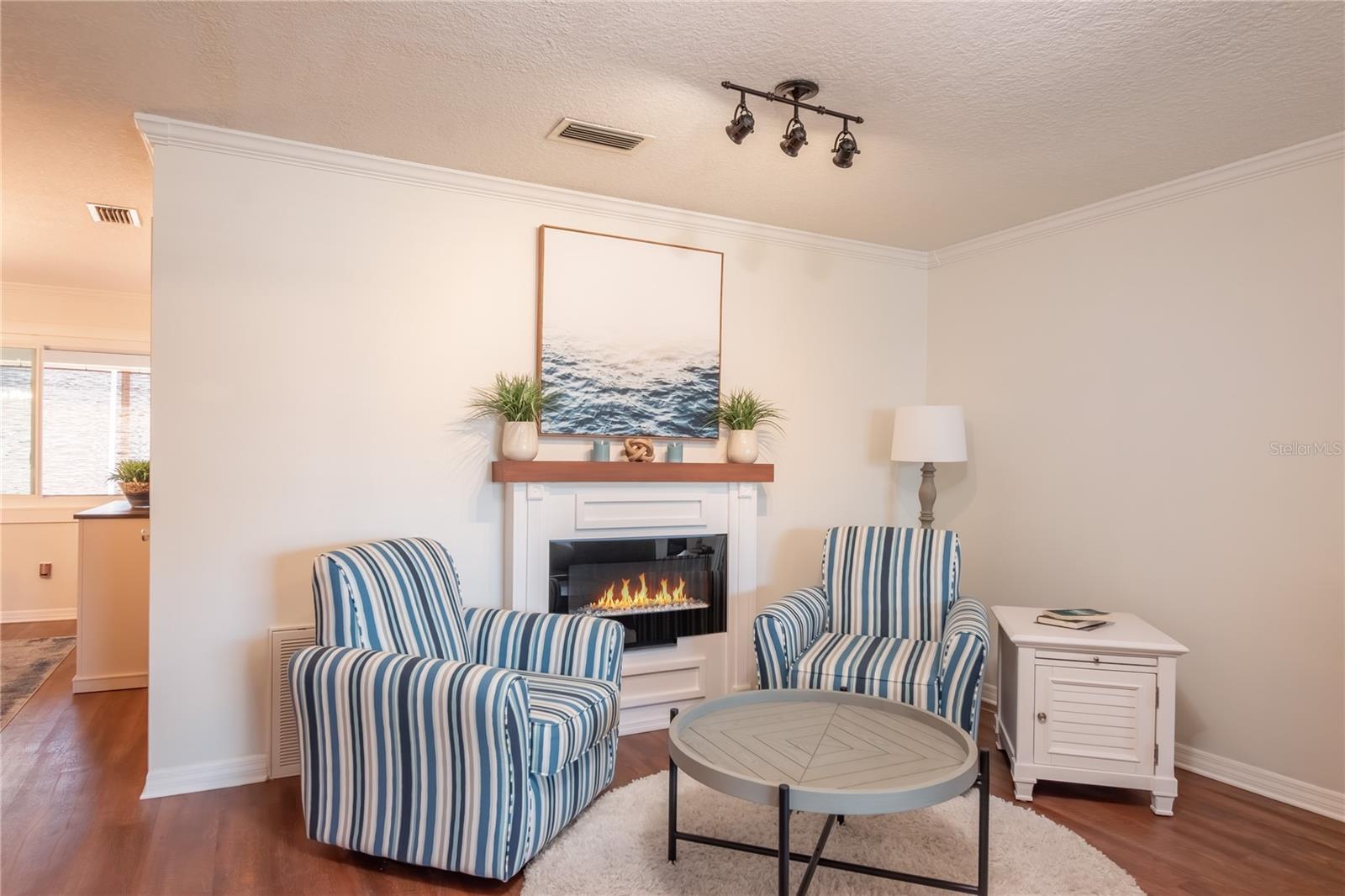 Image 14 of 39 For 8674 96th Street D