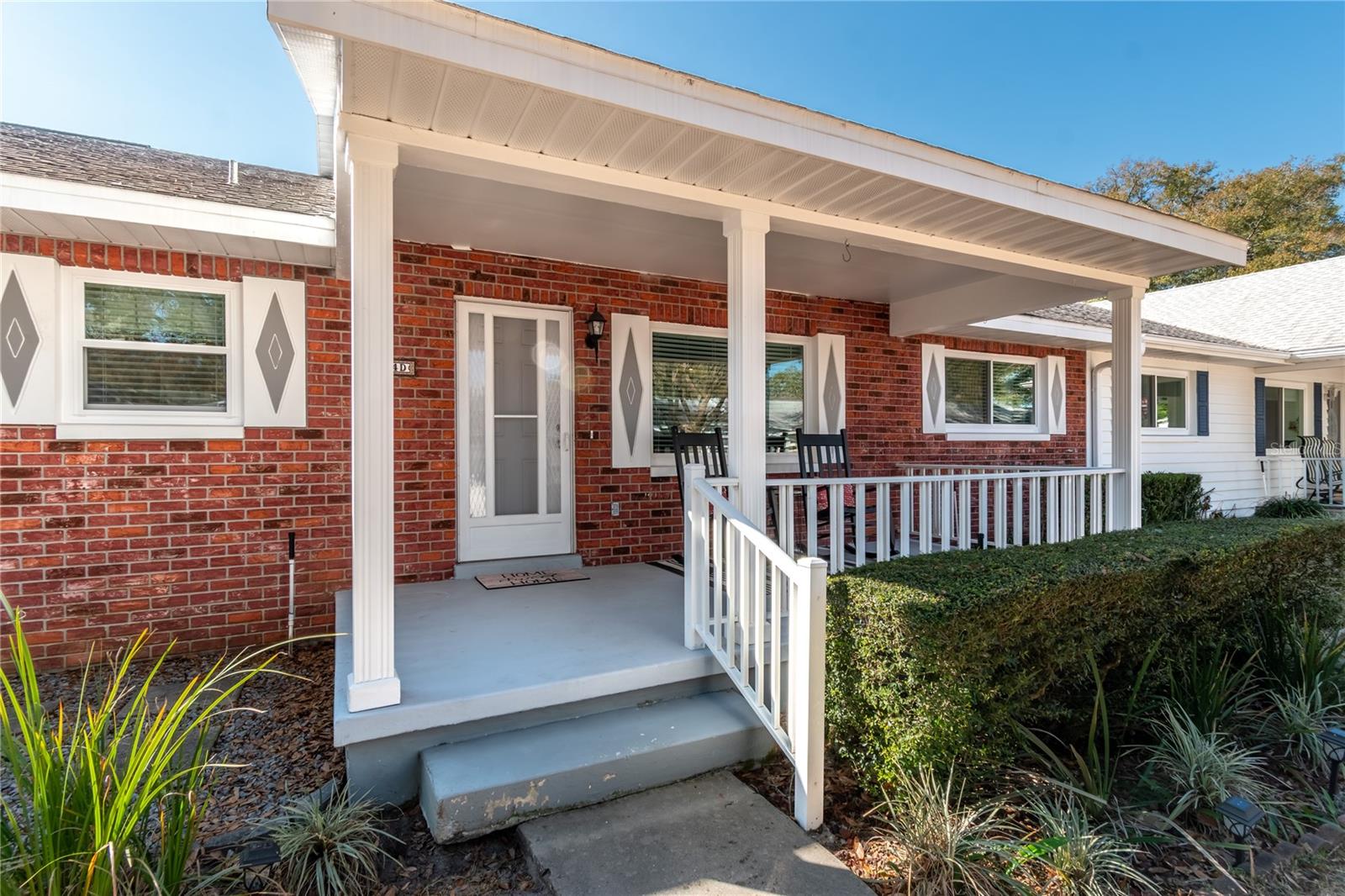 Image 5 of 39 For 8674 96th Street D