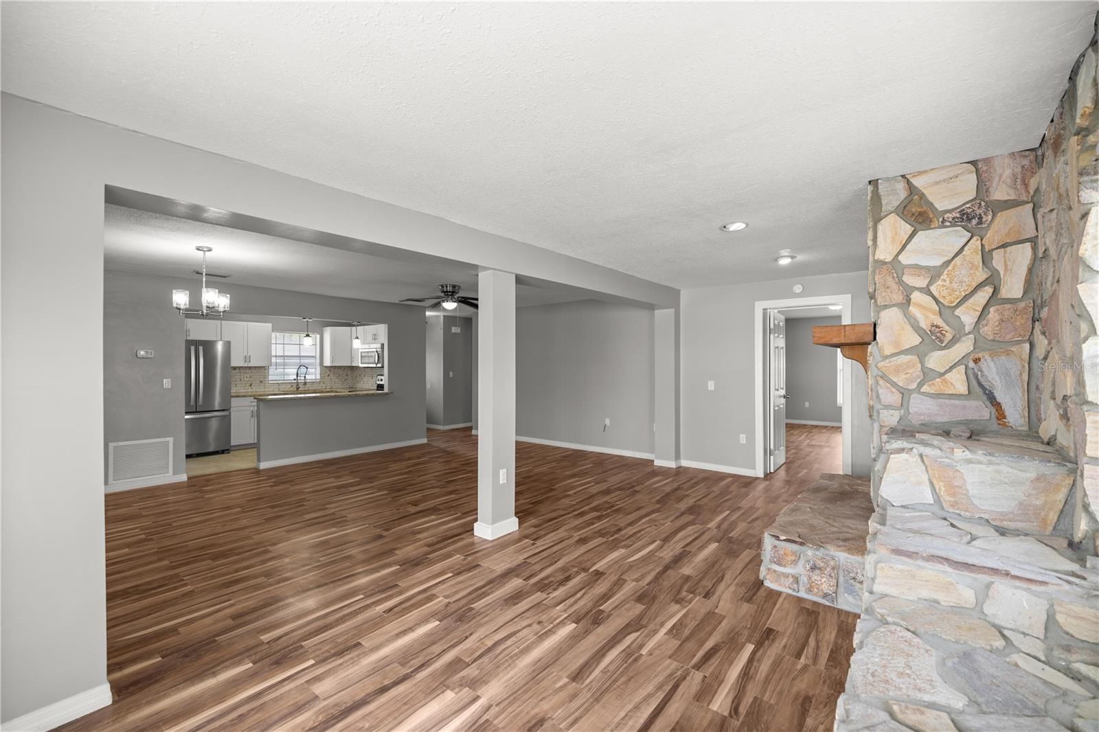 Image 10 of 35 For 15044 35th Avenue Road