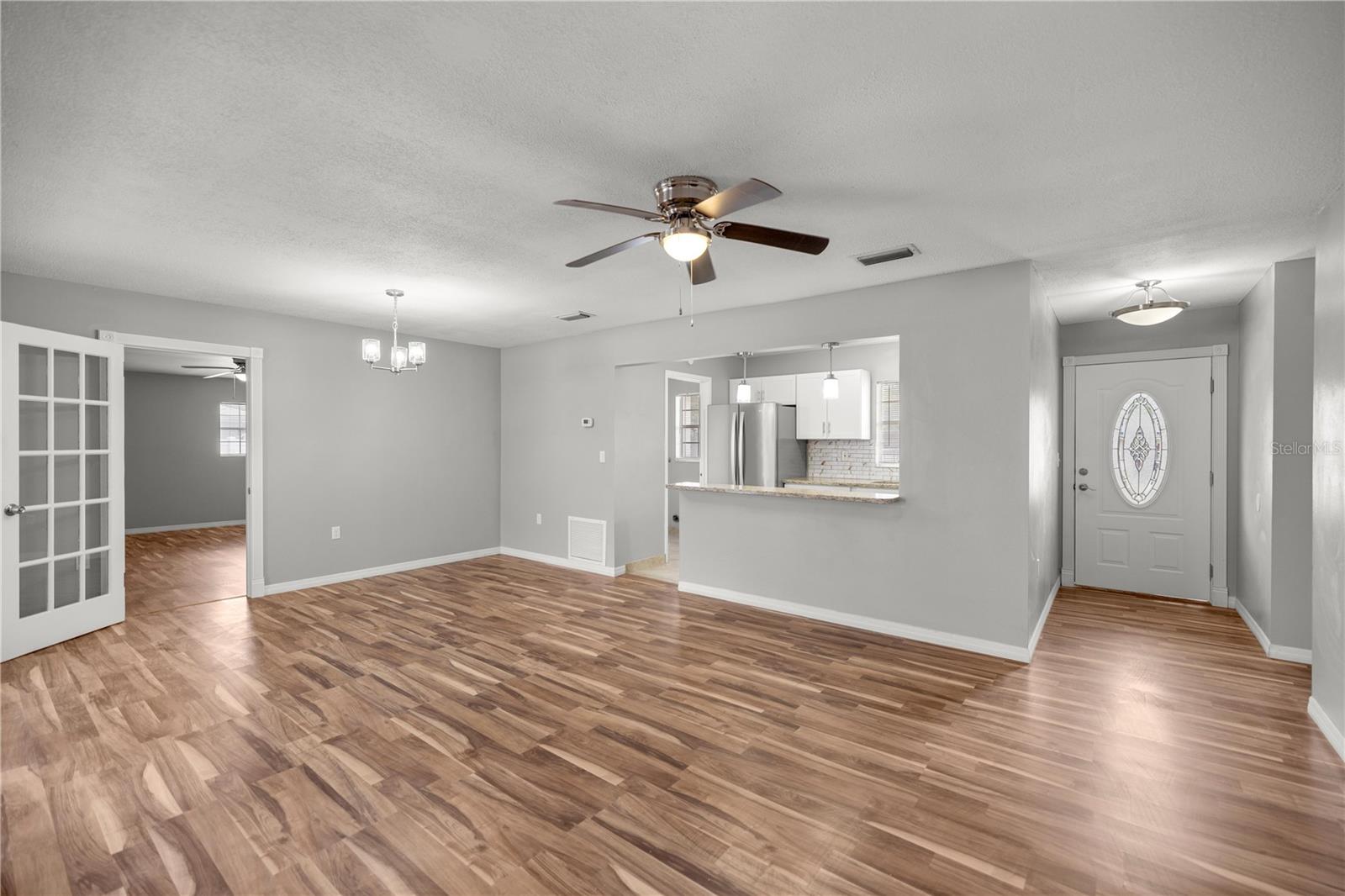 Image 6 of 35 For 15044 35th Avenue Road