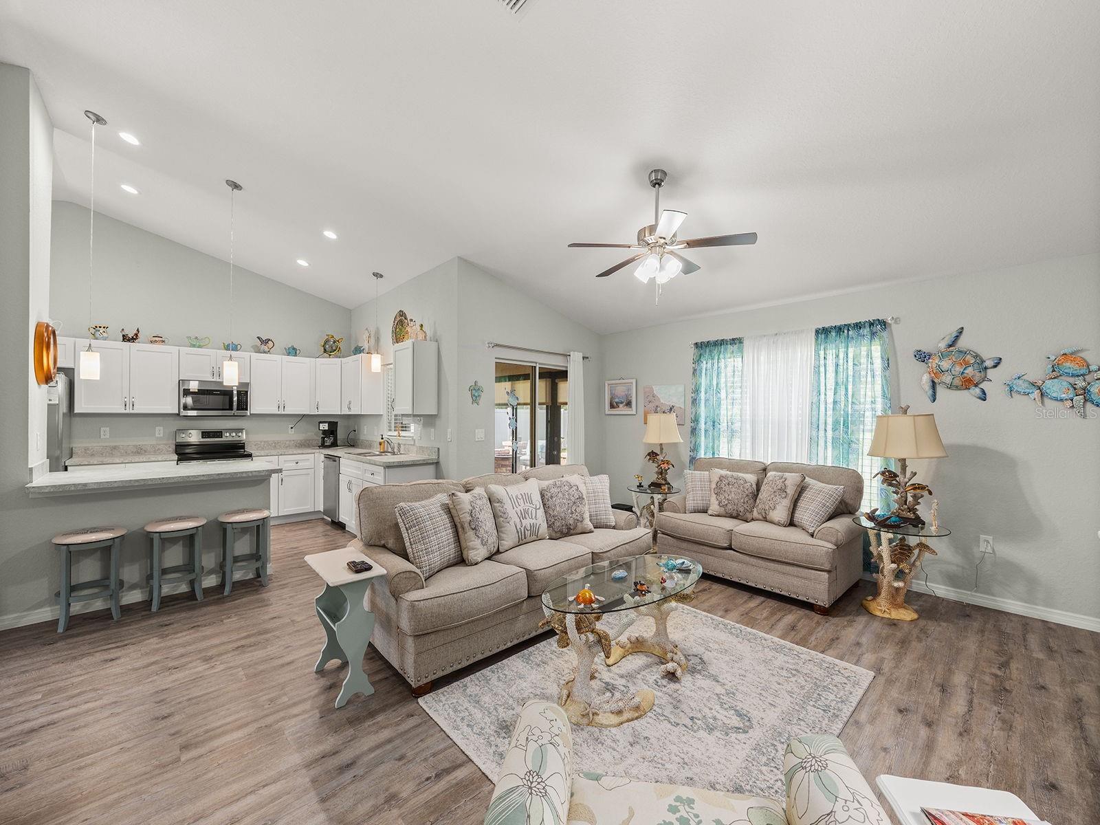 Image 9 of 42 For 15136 93rd Avenue