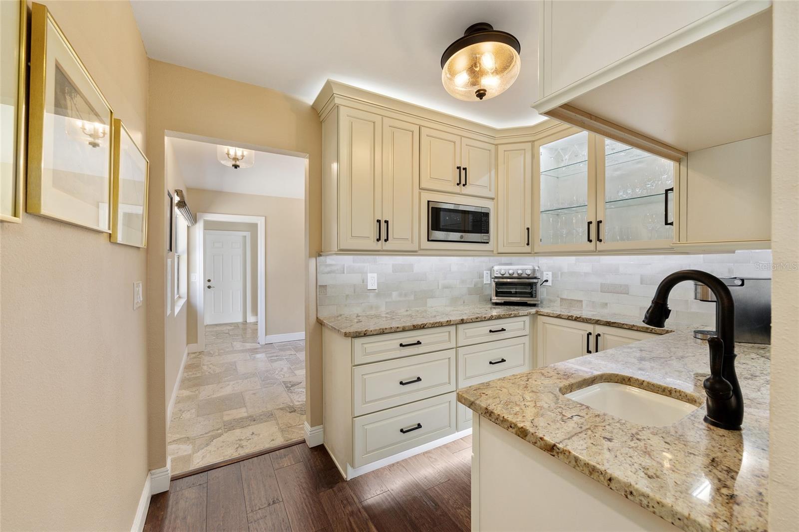 Image 14 of 71 For 11760 170th Street