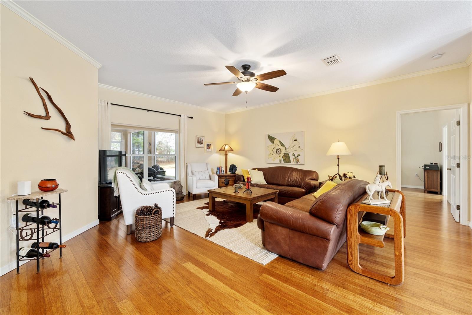 Image 5 of 46 For 8290 Ronda Drive