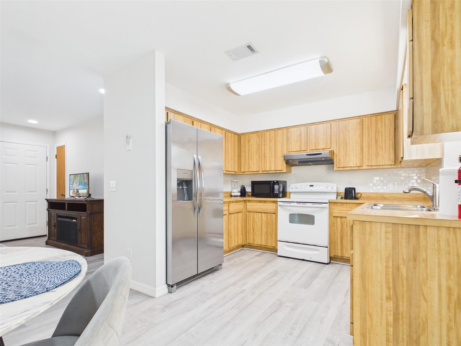 Image 3 of 21 For 7686 81st Street