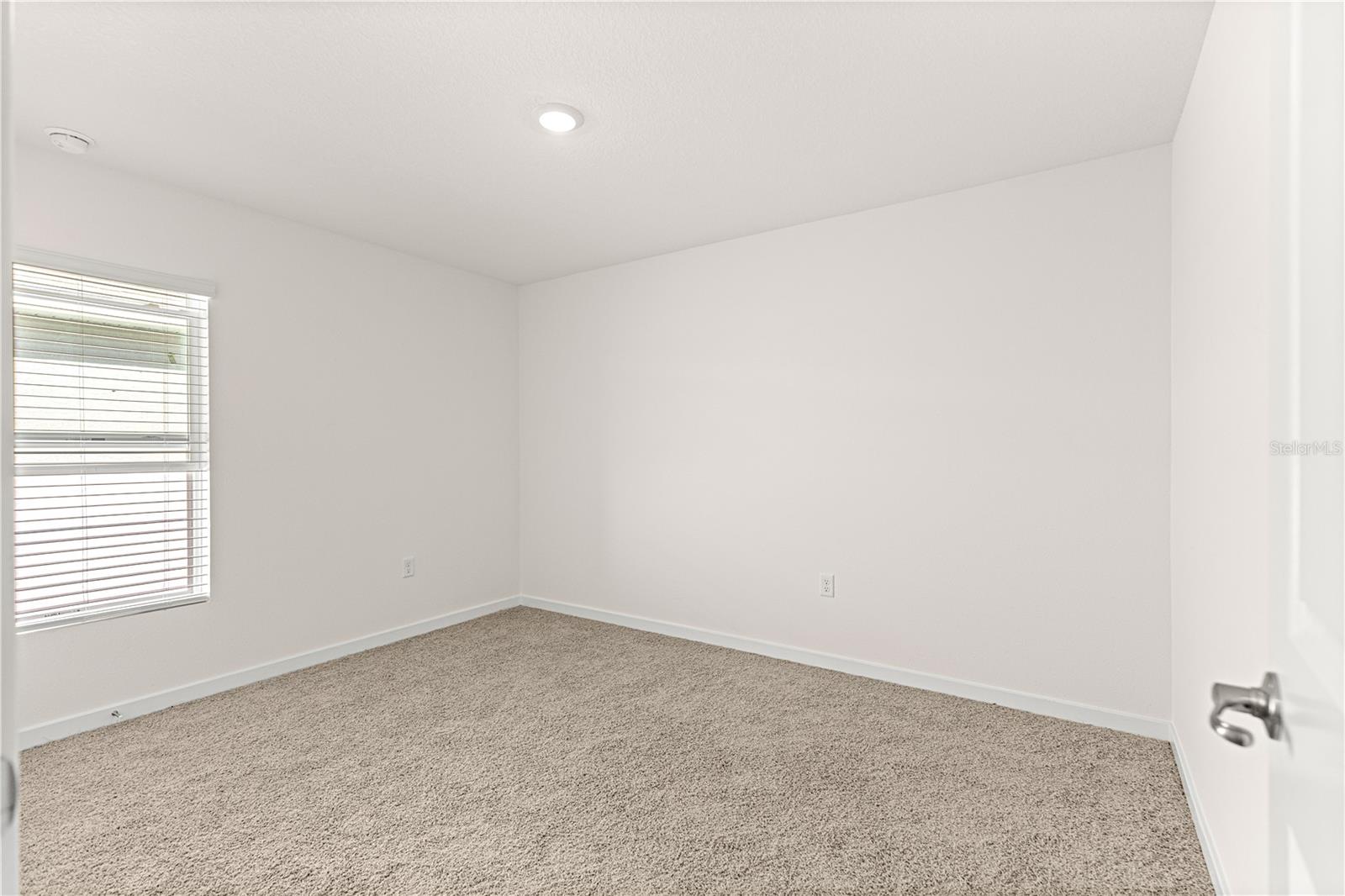 Image 25 of 44 For 8729 Triumph Circle