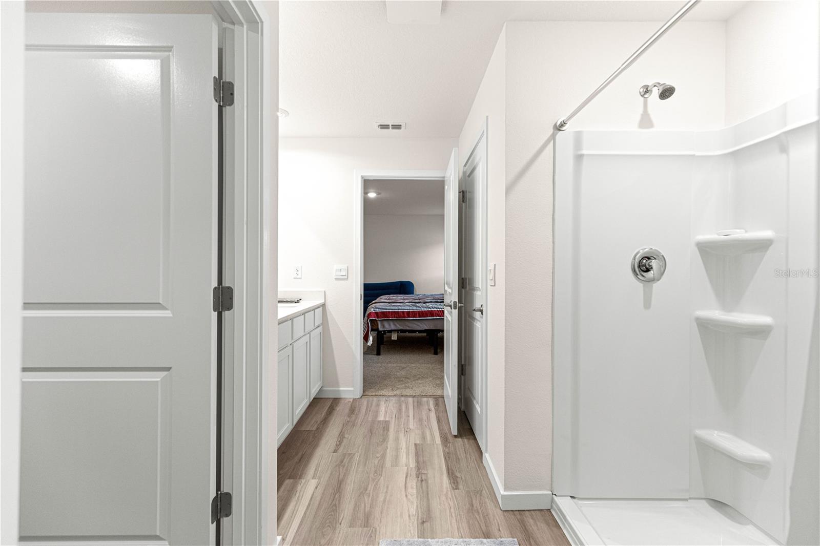 Image 31 of 44 For 8729 Triumph Circle