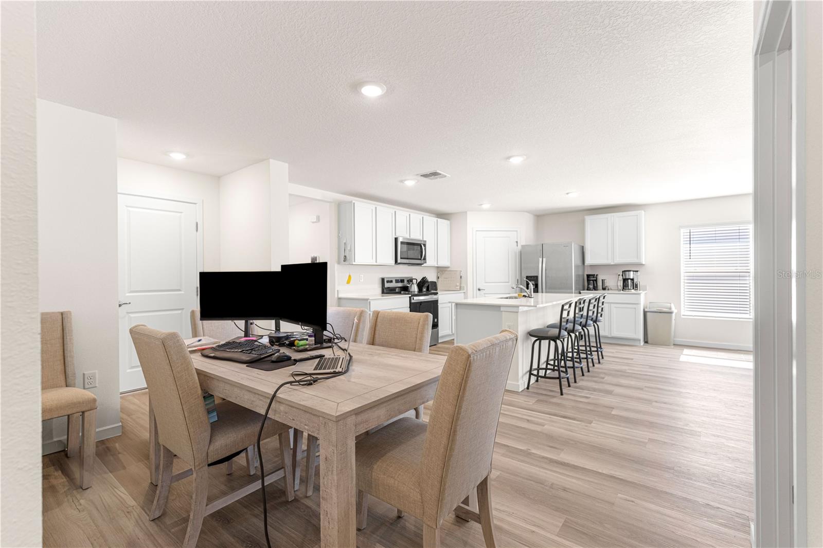 Image 8 of 44 For 8729 Triumph Circle