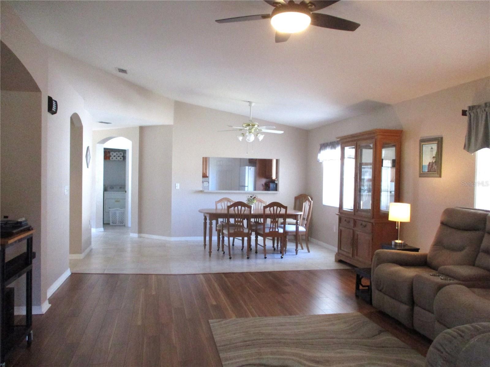 Image 11 of 75 For 13699 111th Avenue