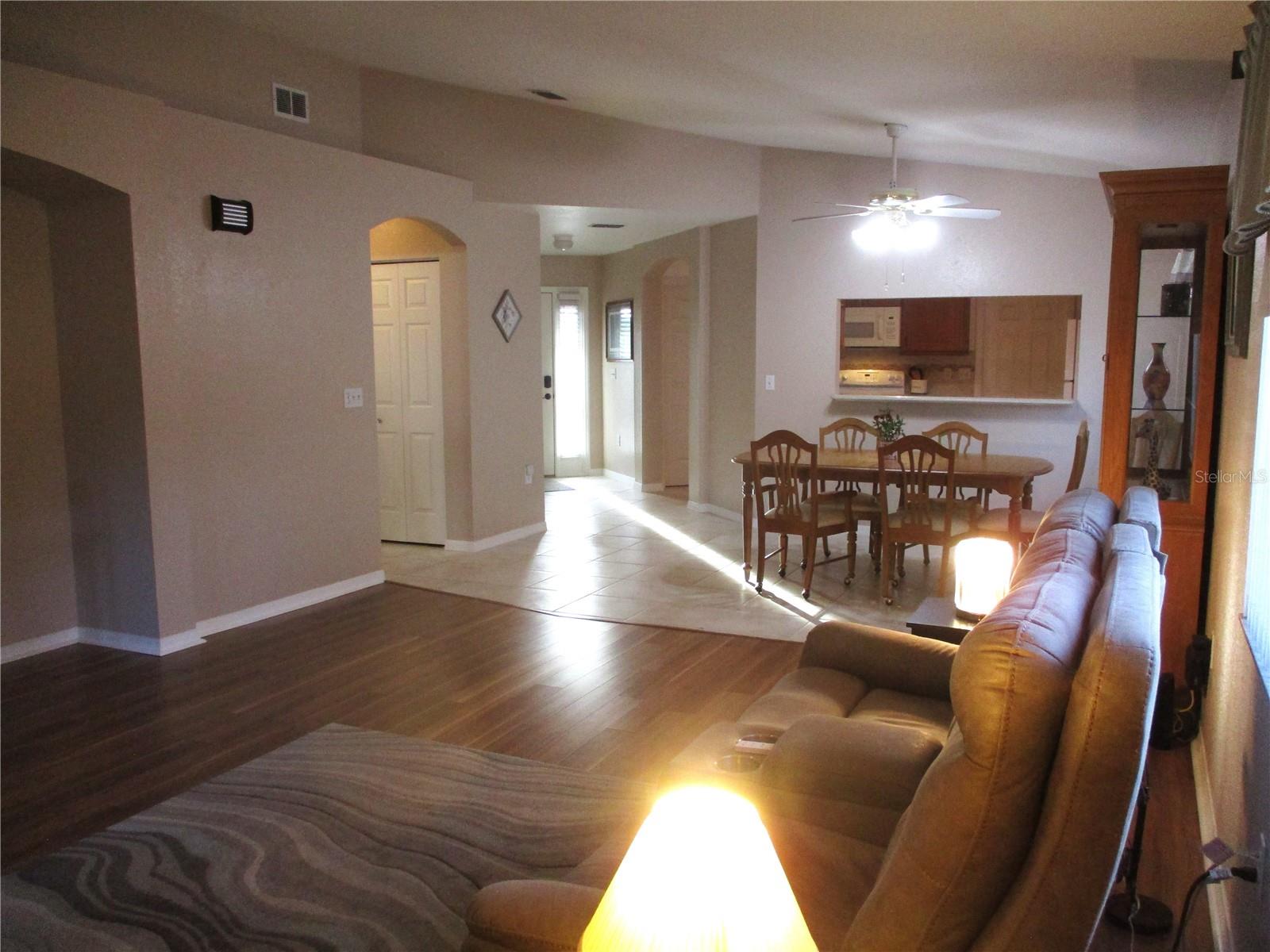 Image 12 of 75 For 13699 111th Avenue