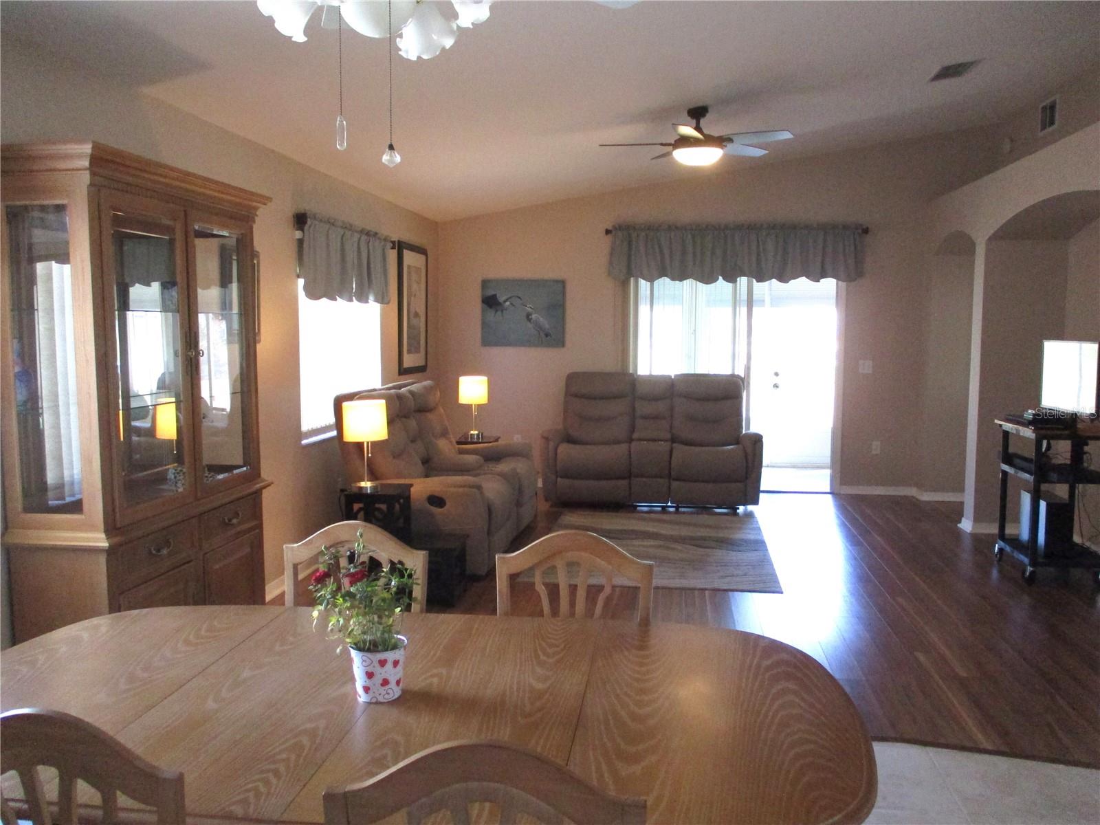 Image 13 of 75 For 13699 111th Avenue