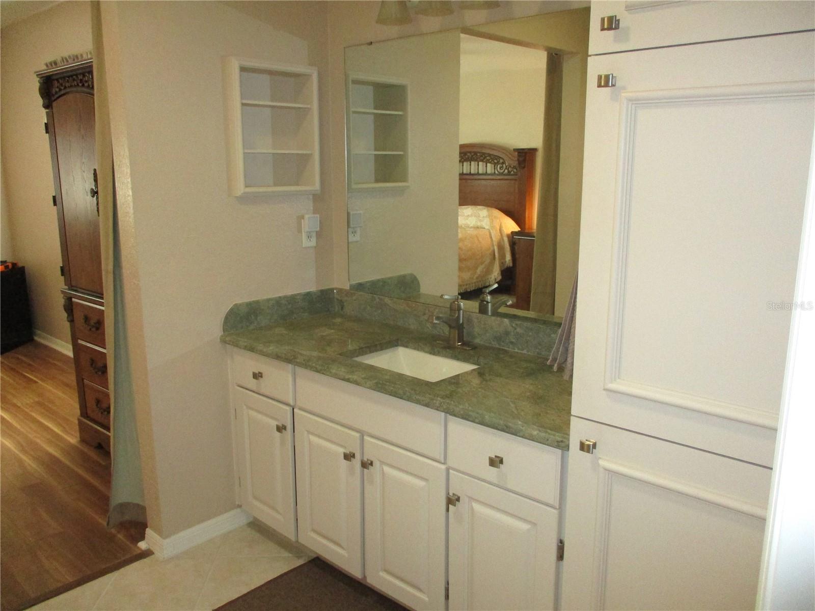 Image 22 of 75 For 13699 111th Avenue