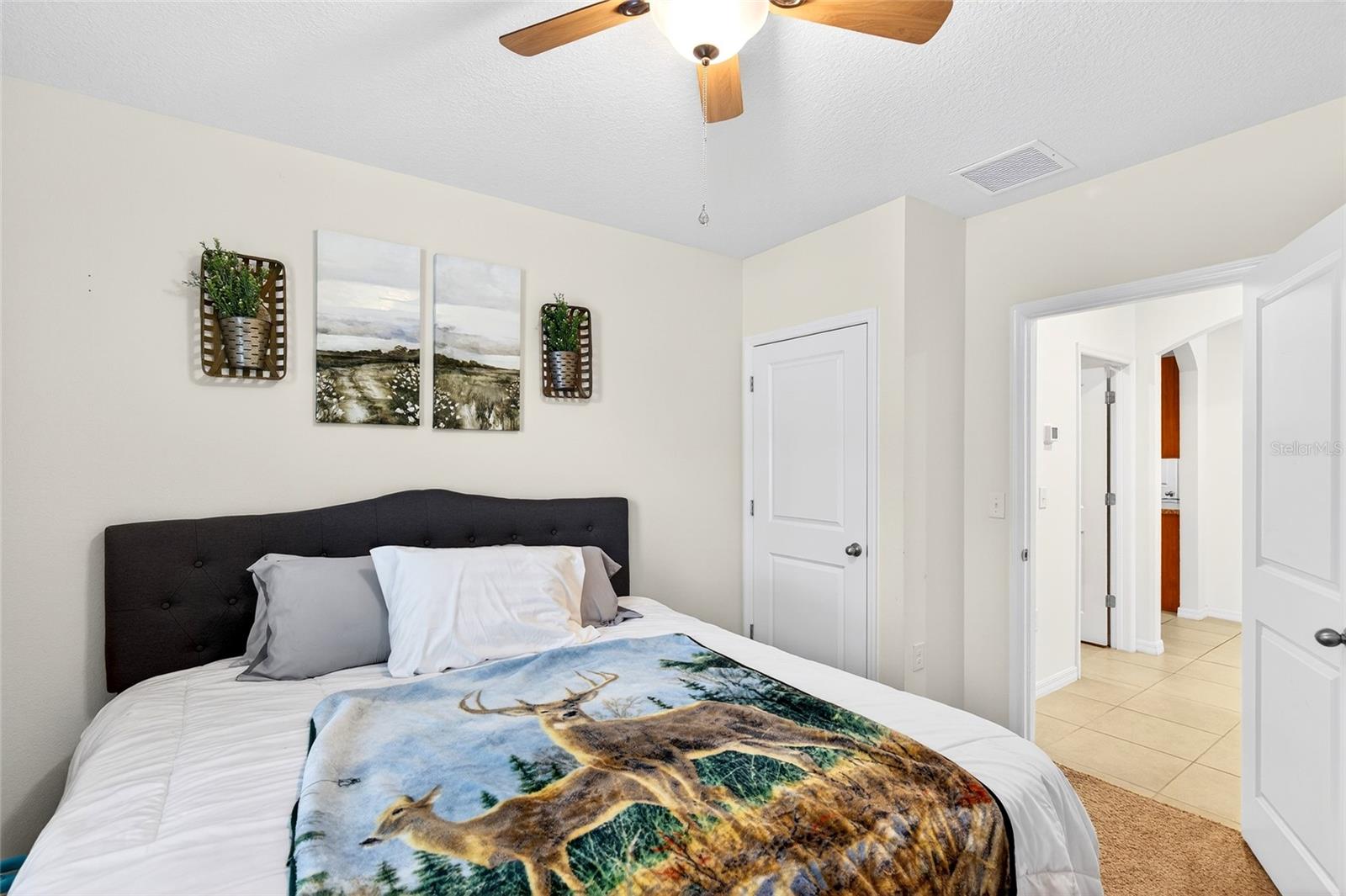 Listing photo id 20 for 2530 42nd Road