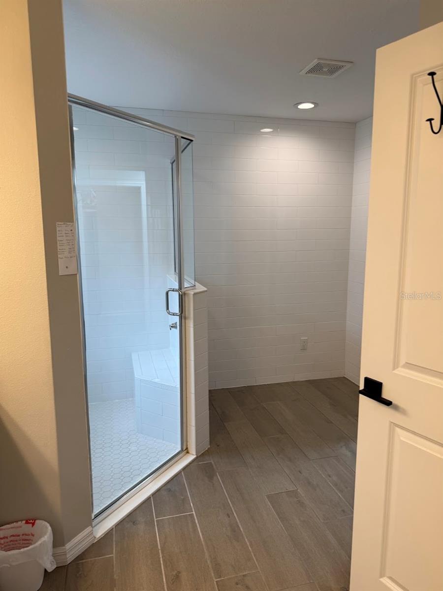 Image 12 of 25 For 1511 47th Avenue