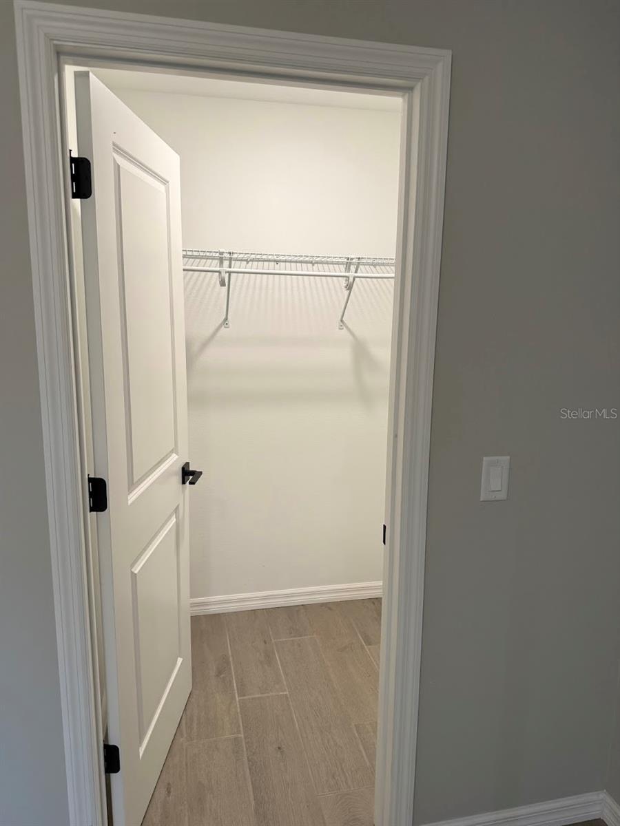 Image 14 of 25 For 1511 47th Avenue