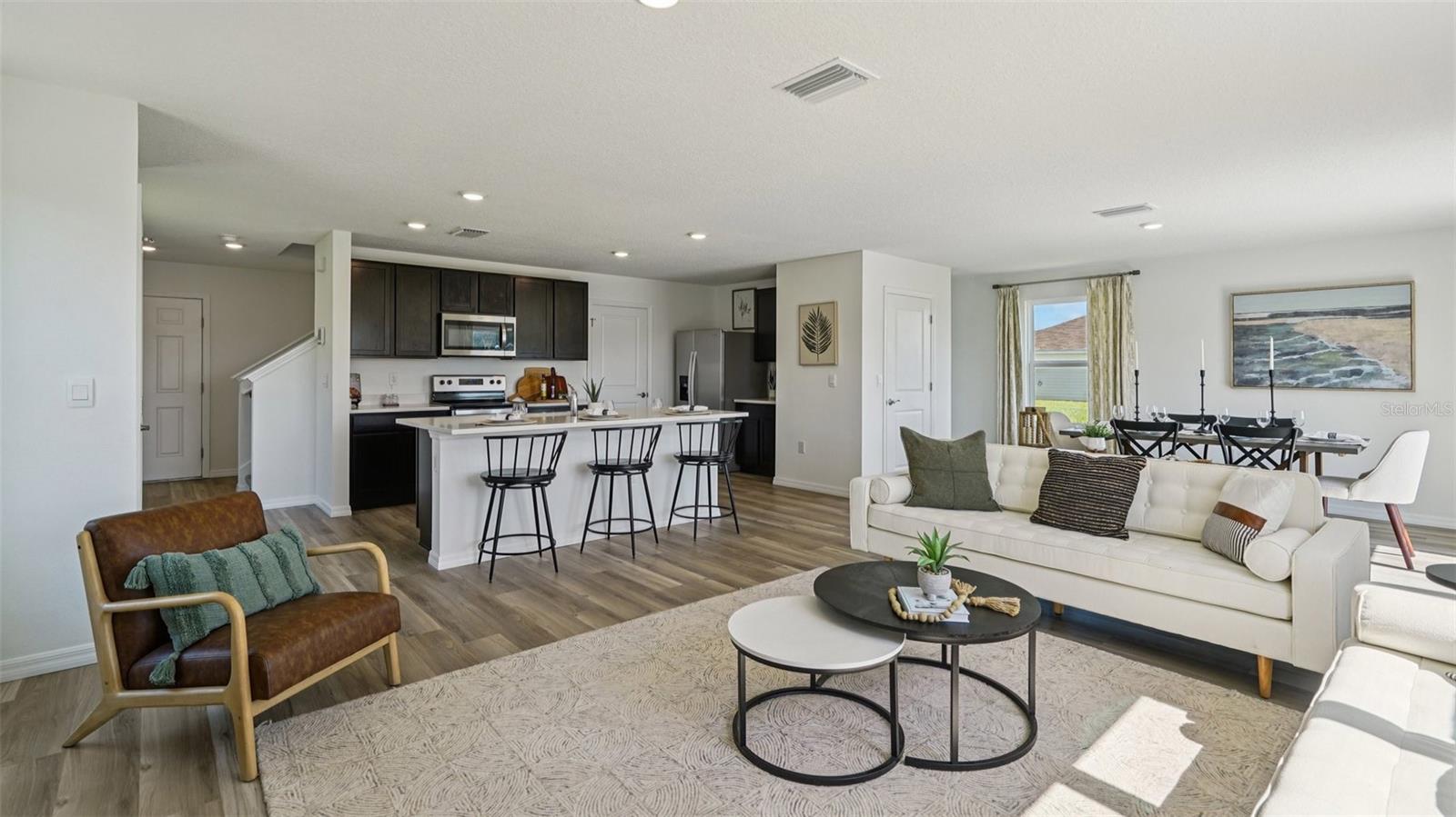 Image 9 of 27 For 24395 10th Place