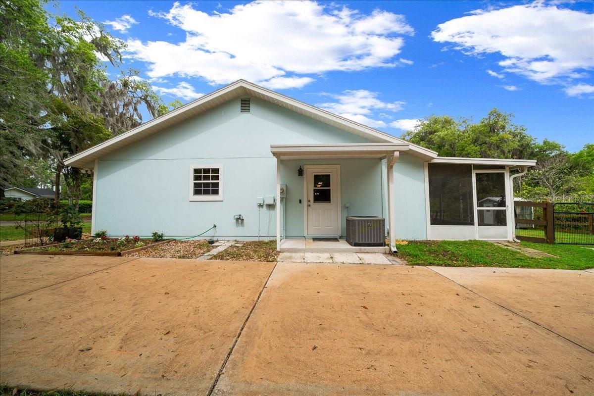 Image 12 of 47 For 303 29th Avenue