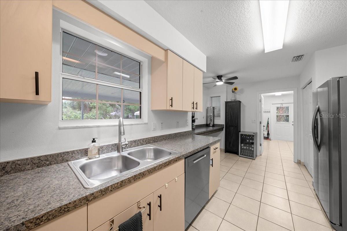 Image 35 of 47 For 303 29th Avenue