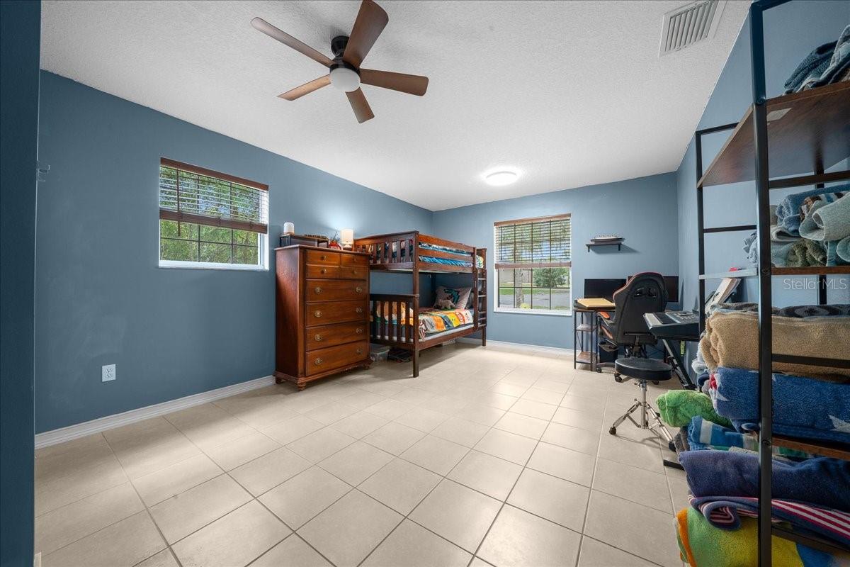 Image 42 of 47 For 303 29th Avenue