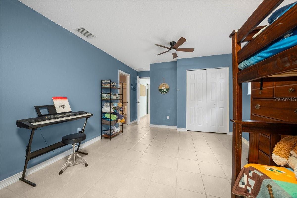 Image 43 of 47 For 303 29th Avenue