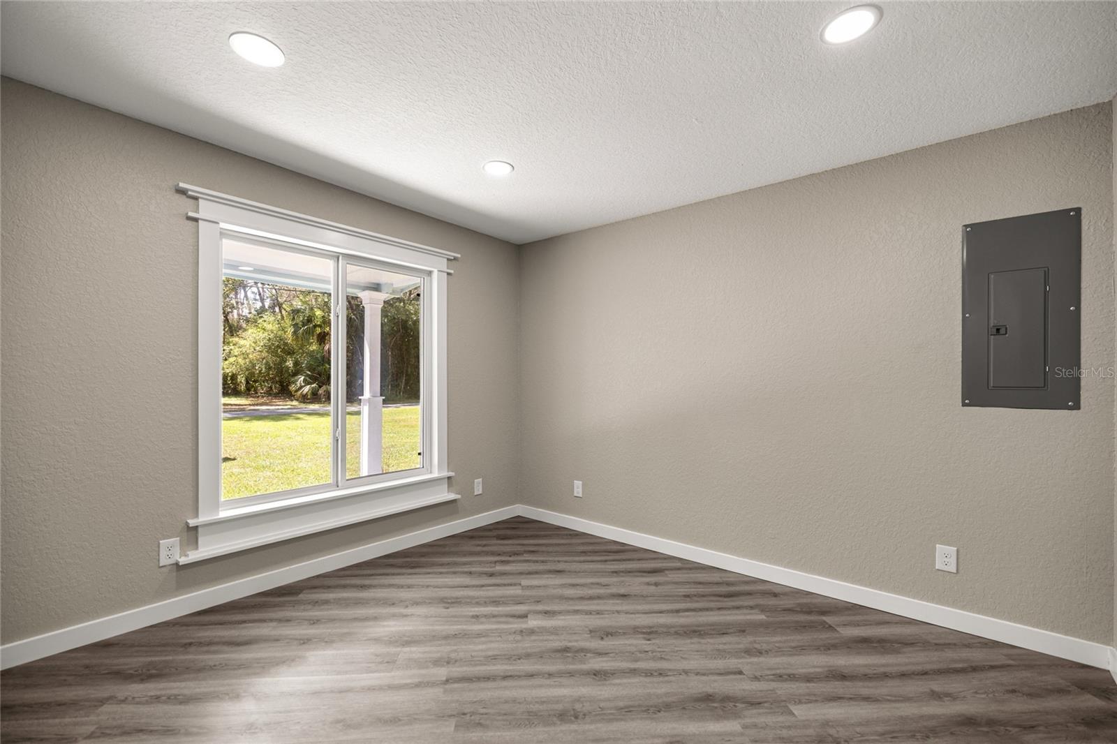 Image 8 of 26 For 451 11th Street