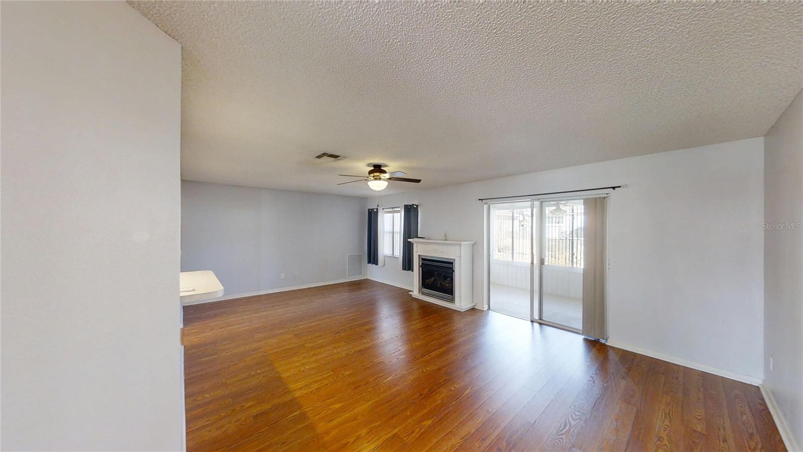 Image 12 of 30 For 9771 97th Lane