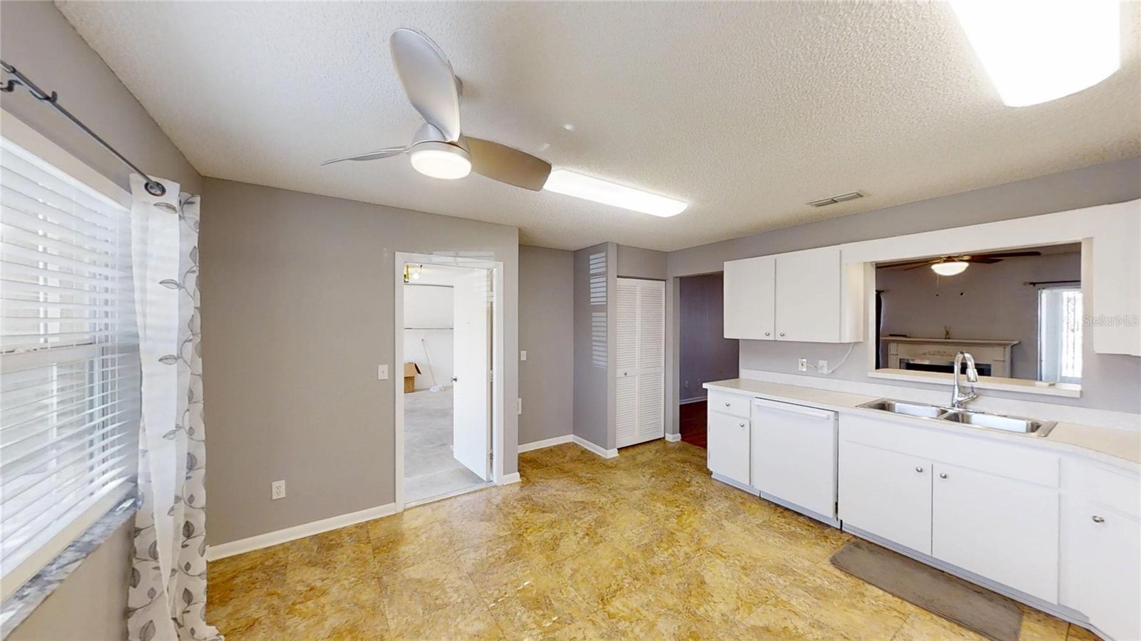 Image 5 of 30 For 9771 97th Lane