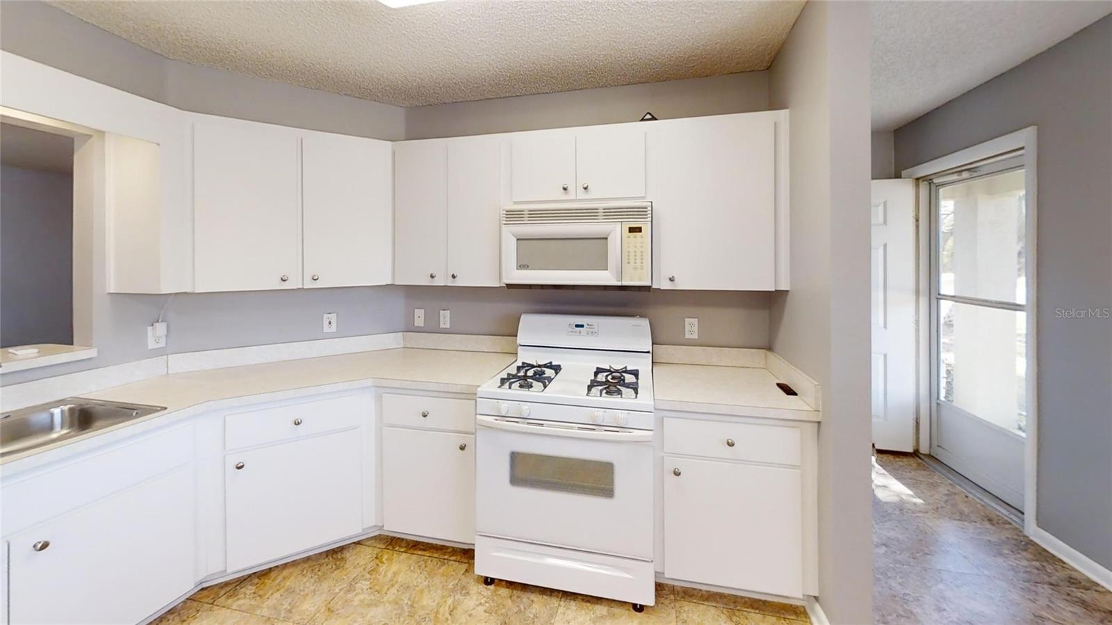 Image 8 of 30 For 9771 97th Lane