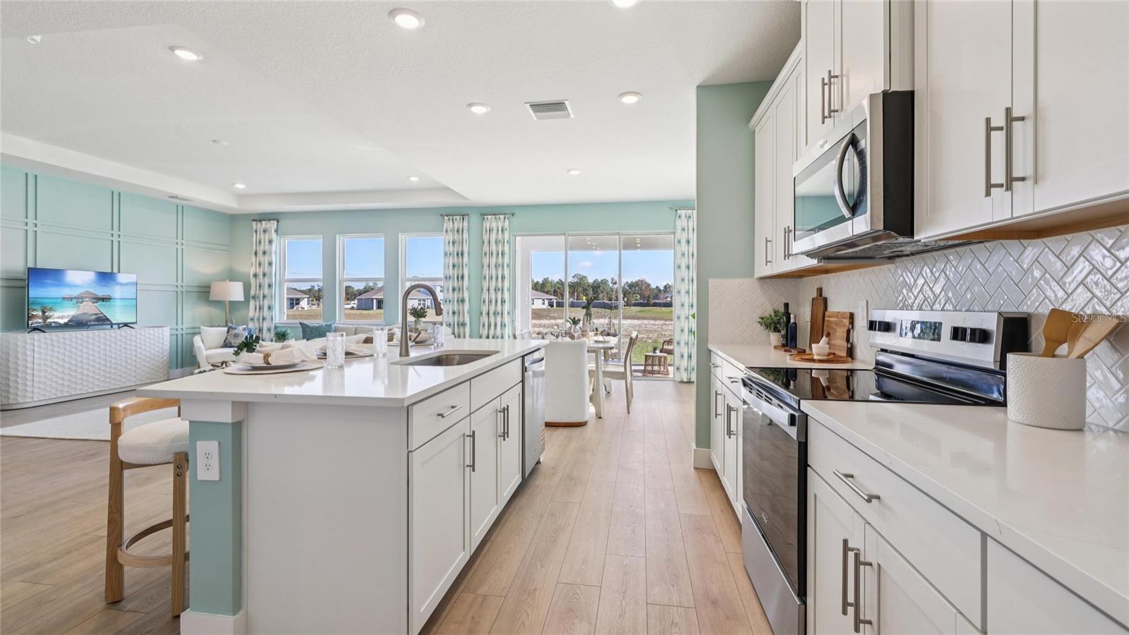 Image 5 of 41 For 1674 127th Drive