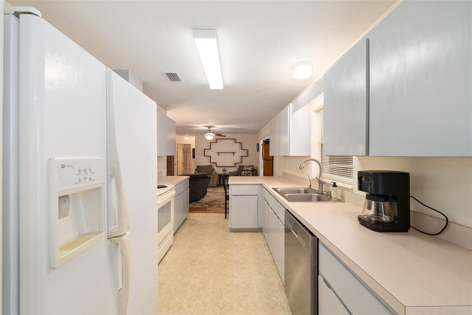 Image 14 of 49 For 9329 Sycamore Place