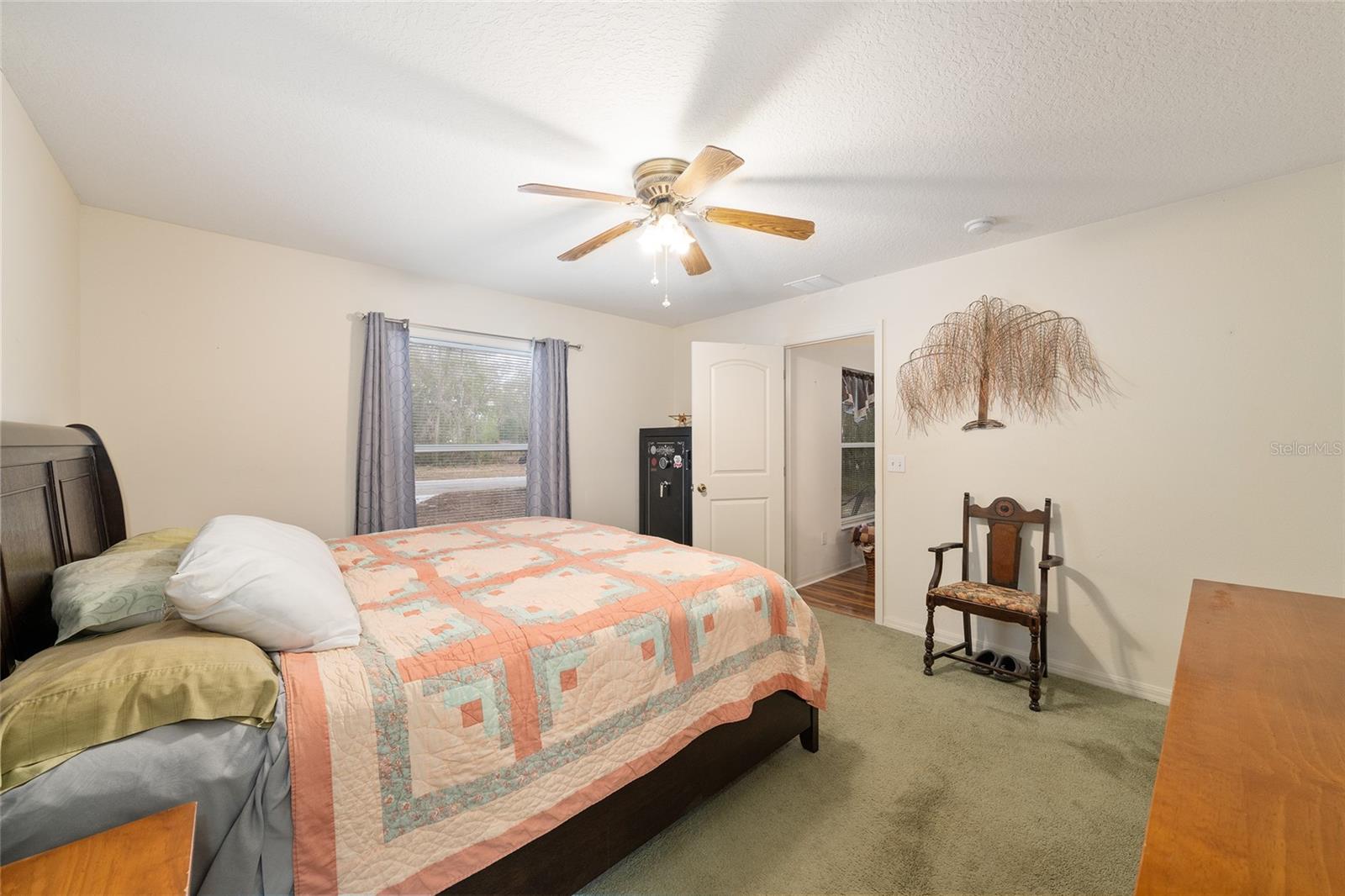 Image 18 of 49 For 9329 Sycamore Place