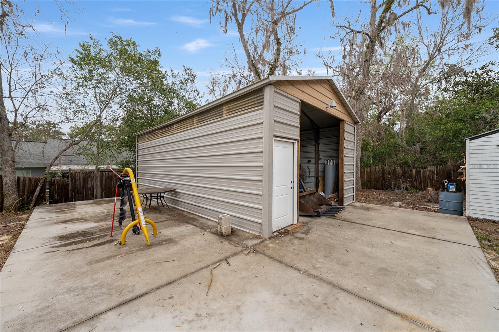 Image 31 of 49 For 9329 Sycamore Place