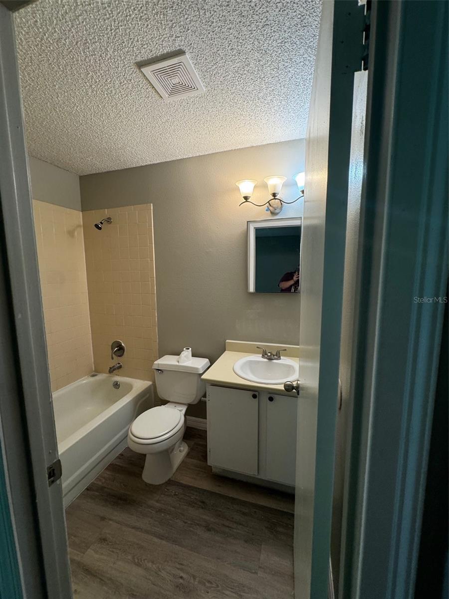 Image 14 of 15 For 3050 53rd Court