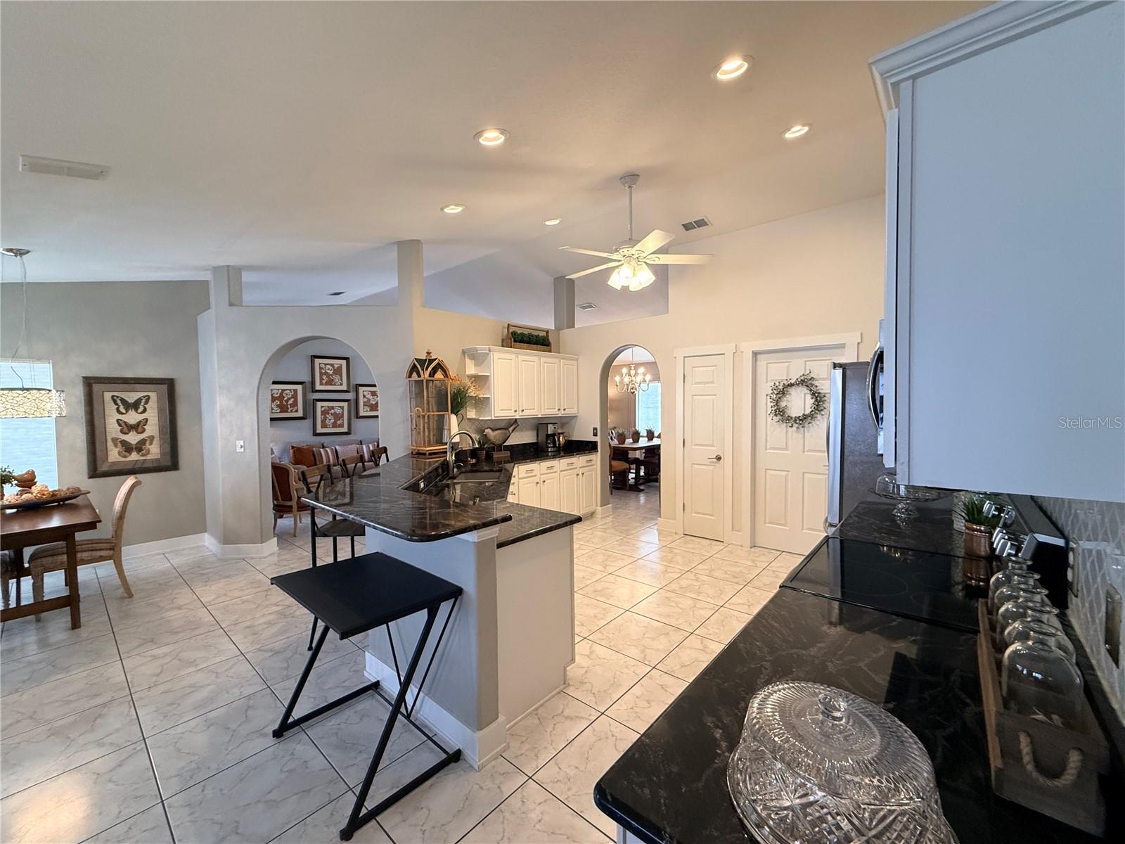 Image 12 of 52 For 14049 112th Circle