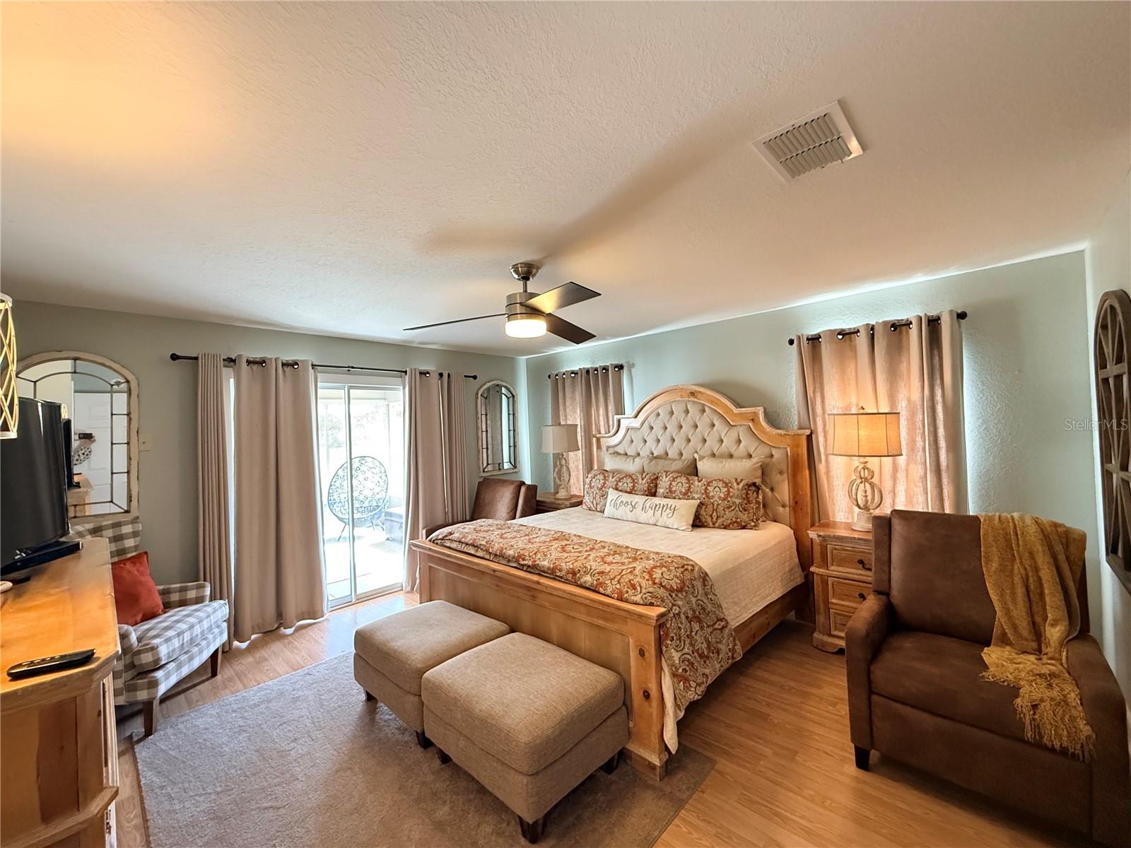 Image 25 of 52 For 14049 112th Circle