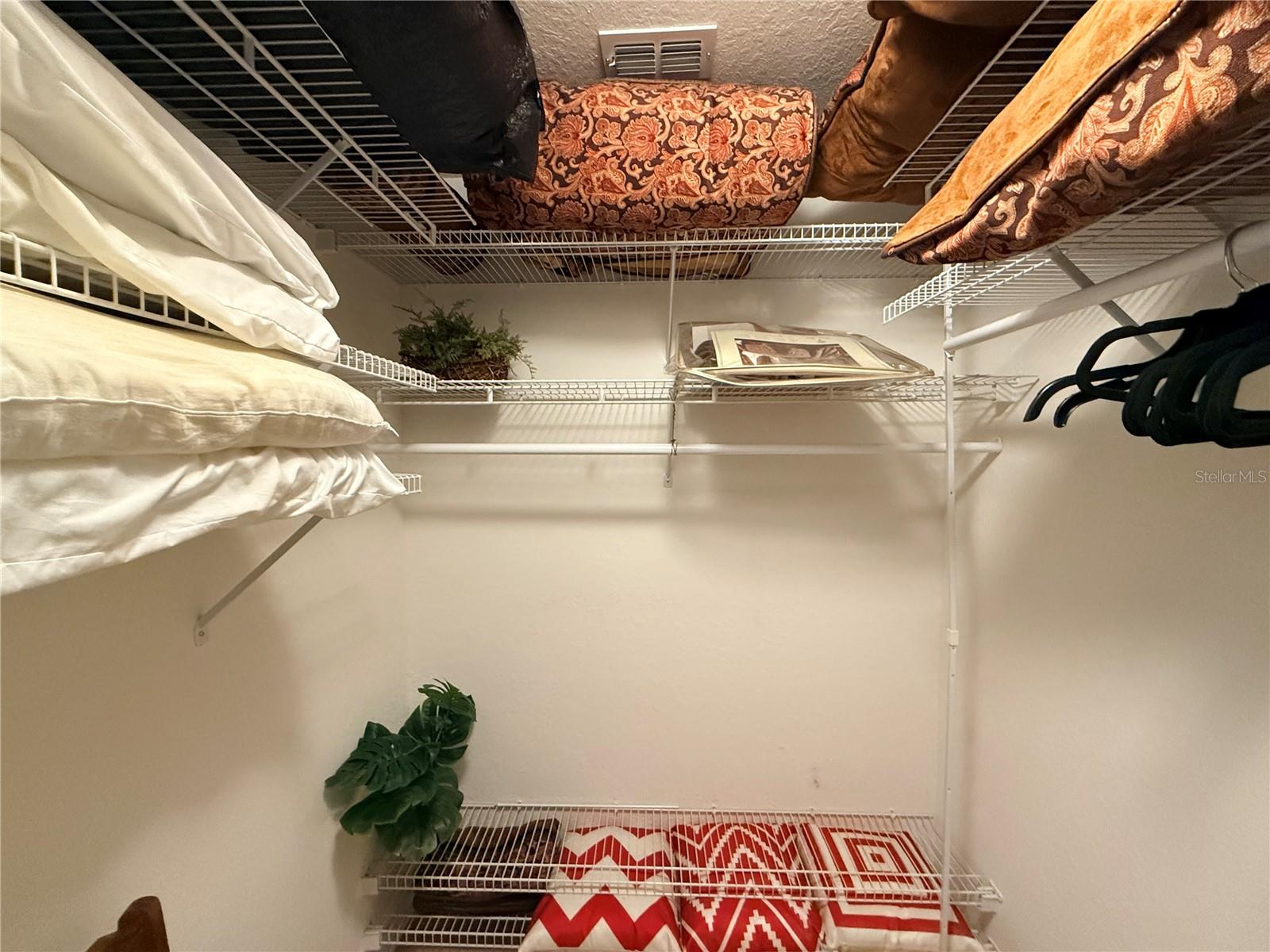 Image 28 of 52 For 14049 112th Circle