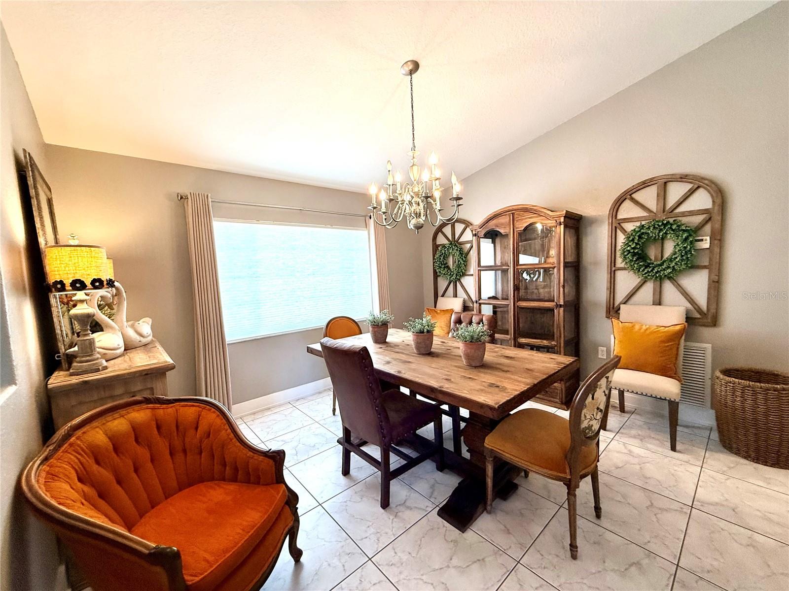 Image 6 of 52 For 14049 112th Circle