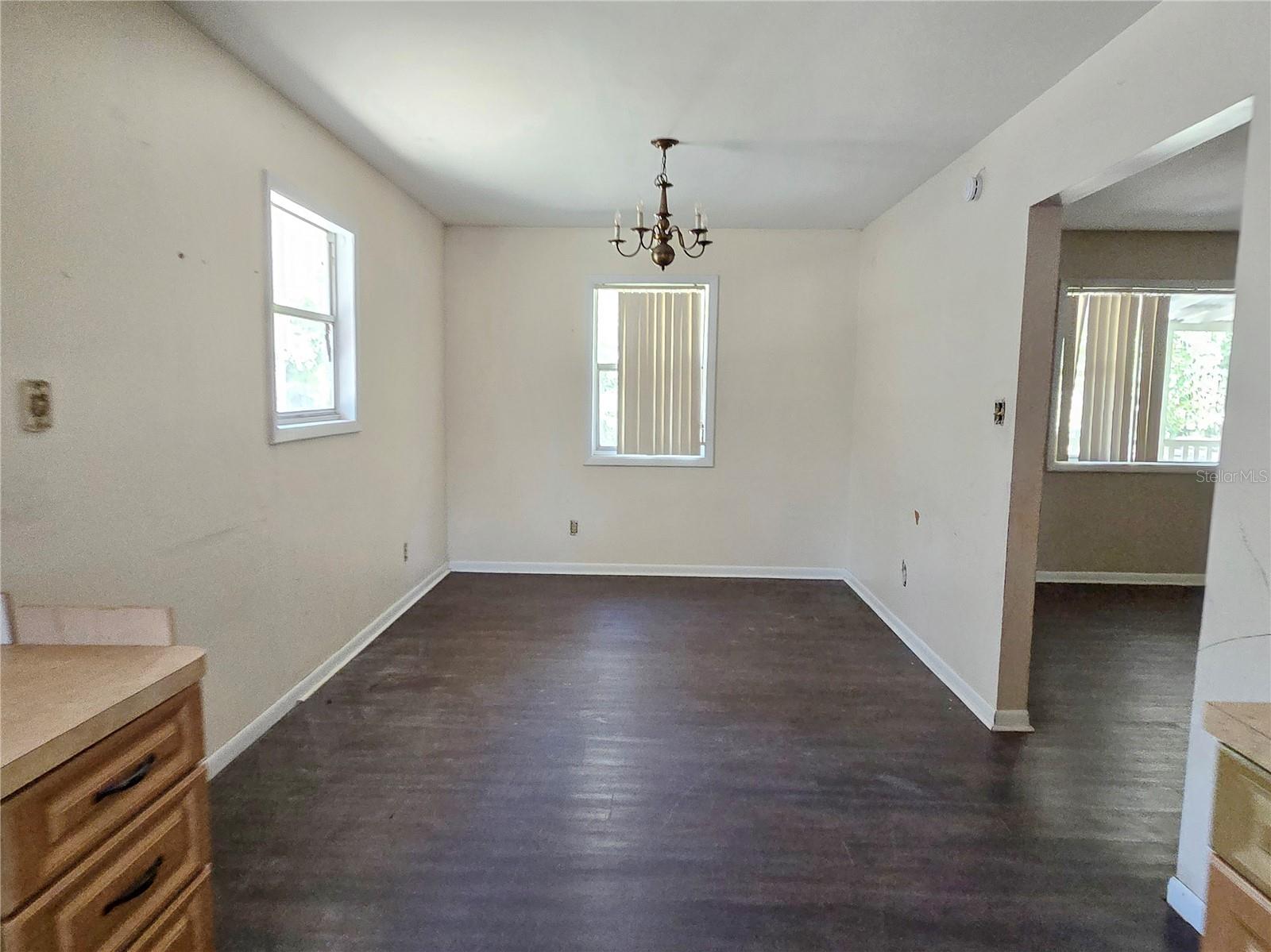 Image 12 of 25 For 8090 Round Lake Loop