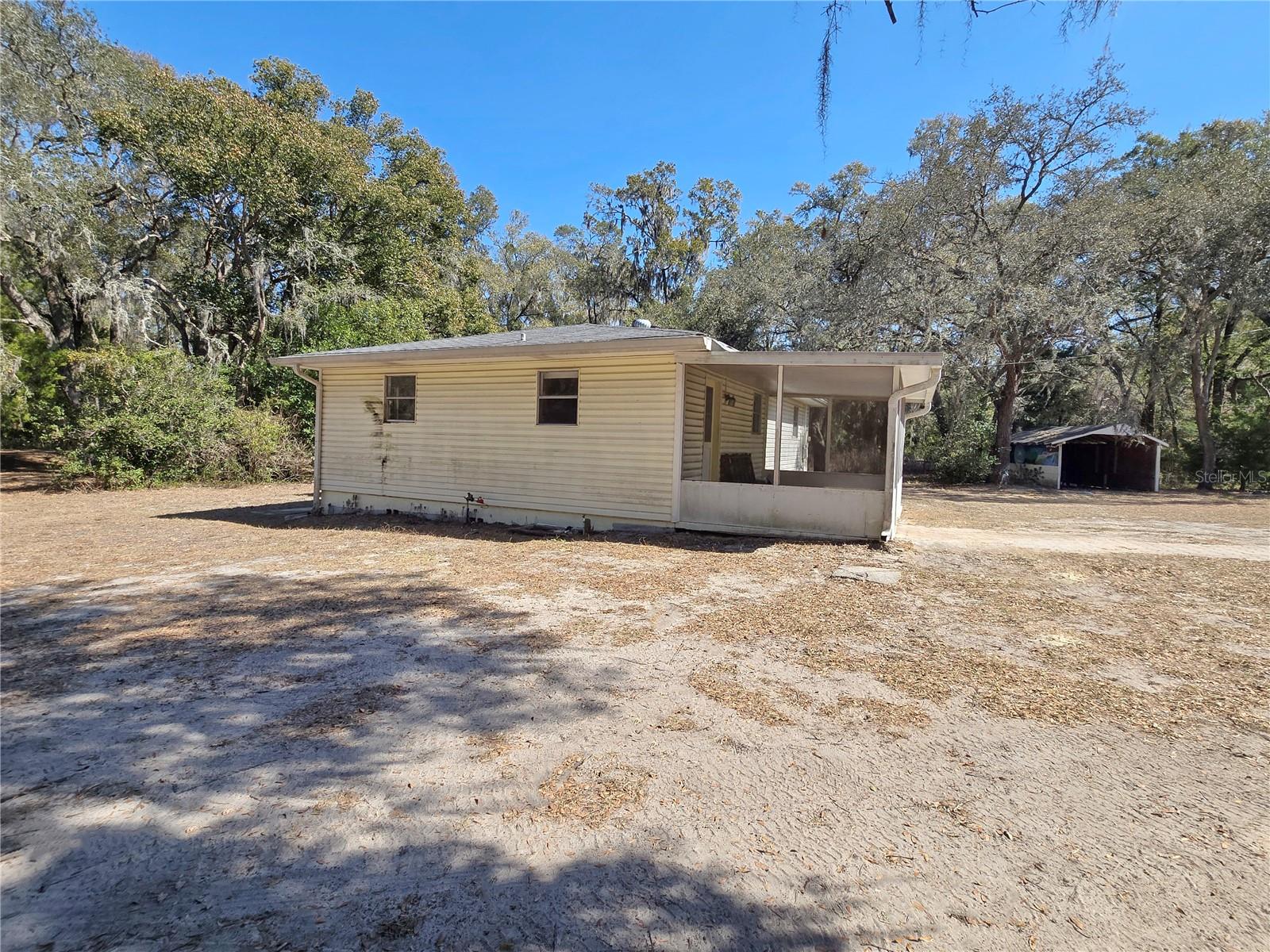 Image 2 of 25 For 8090 Round Lake Loop