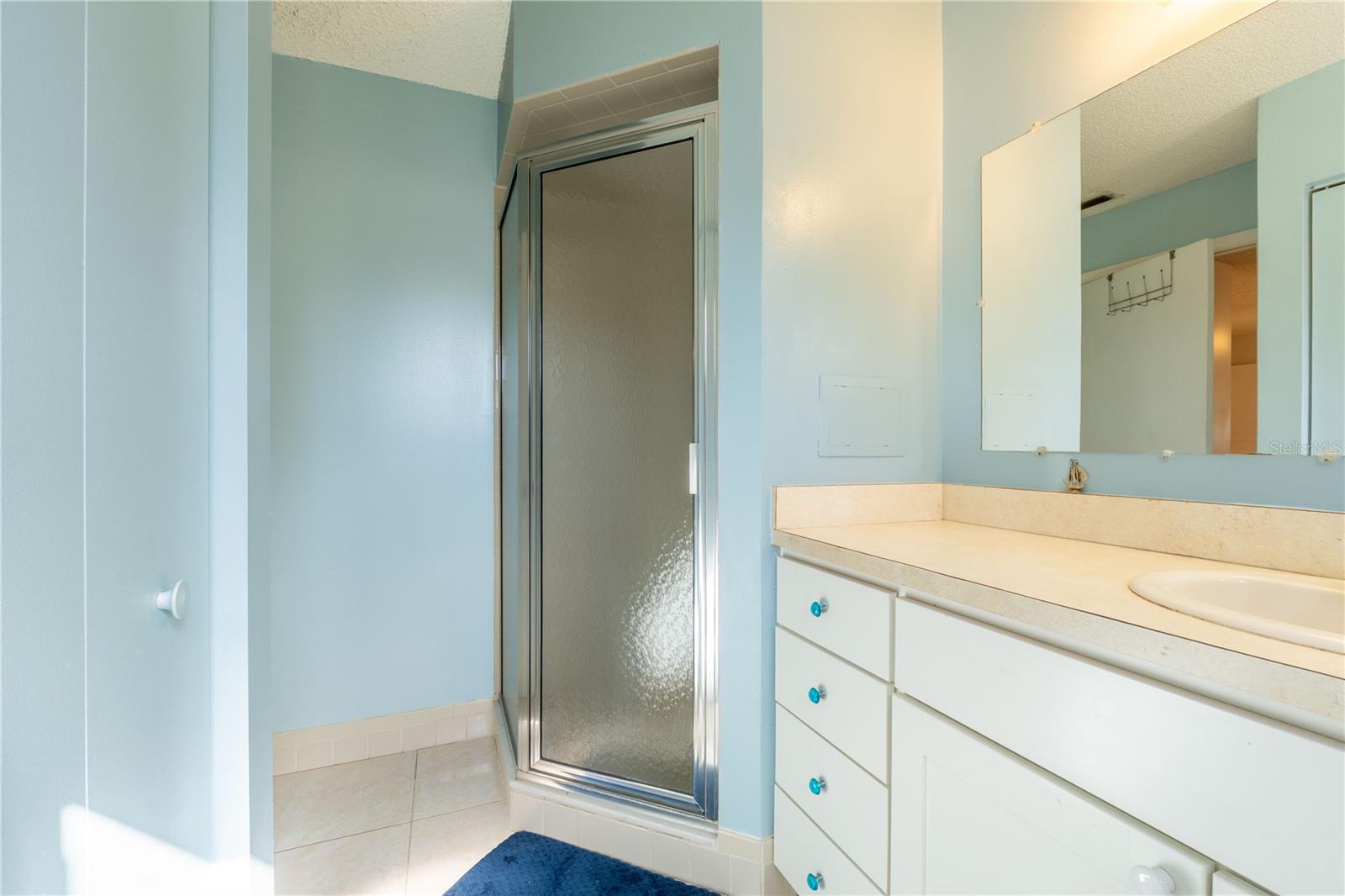 Image 16 of 37 For 10744 62nd Terrace