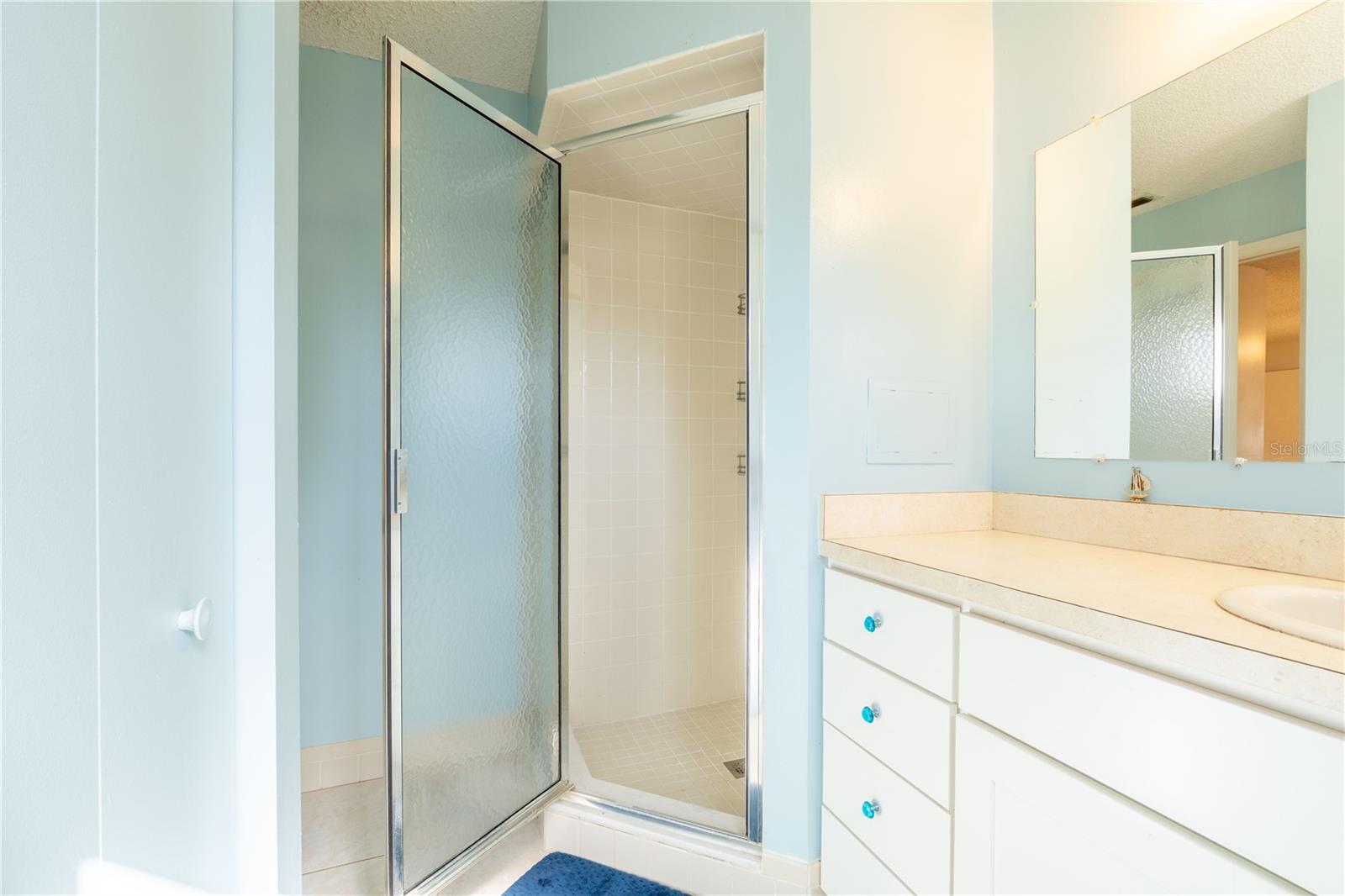 Image 17 of 37 For 10744 62nd Terrace