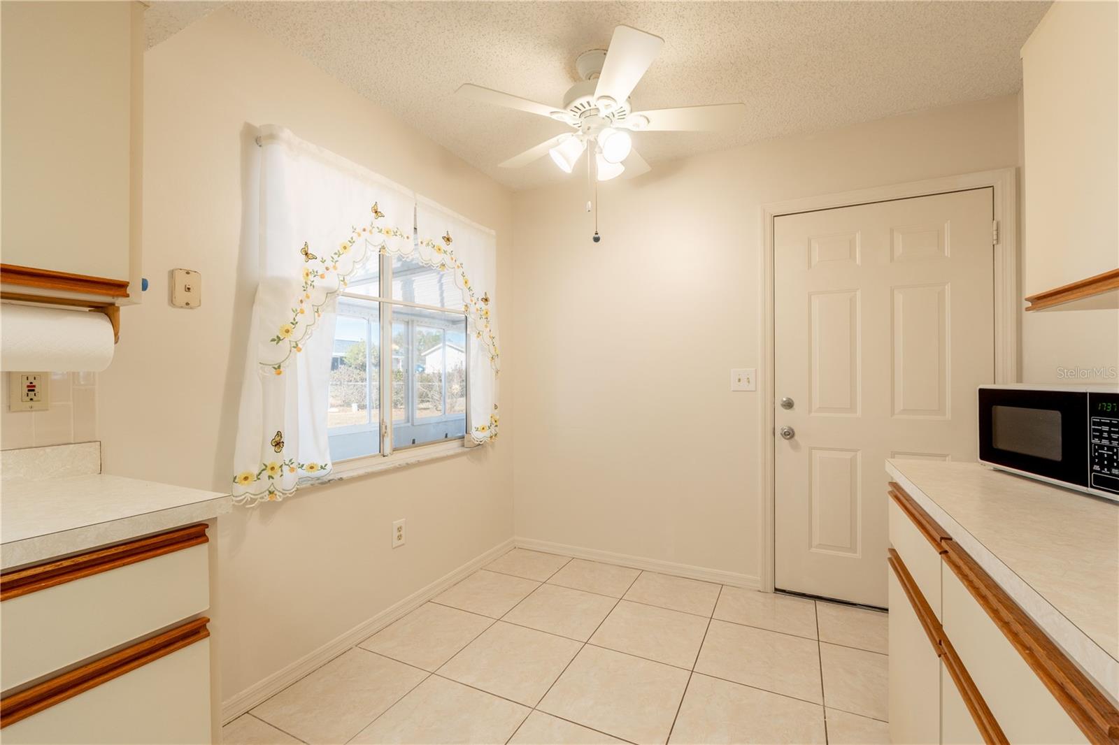 Image 23 of 37 For 10744 62nd Terrace