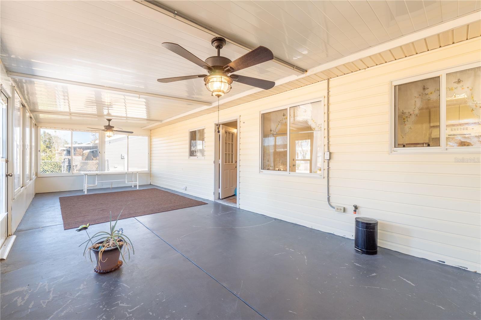 Image 28 of 37 For 10744 62nd Terrace