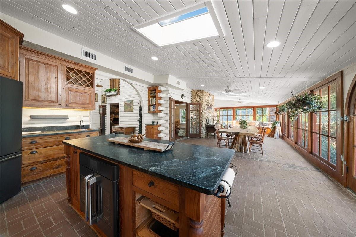 Image 15 of 88 For 5824 185th Avenue