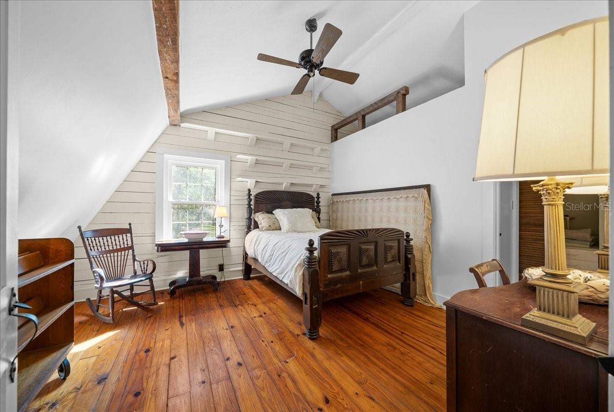 Image 36 of 88 For 5824 185th Avenue