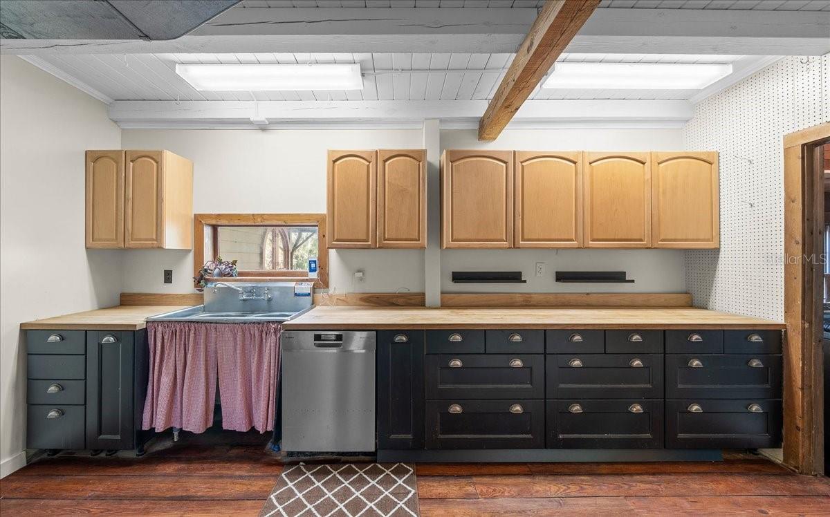 Image 46 of 88 For 5824 185th Avenue