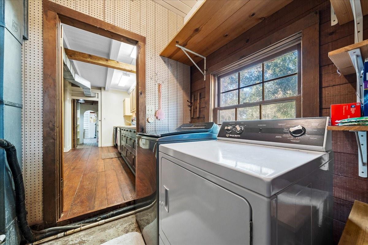 Image 48 of 88 For 5824 185th Avenue