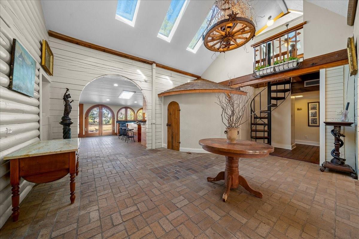 Image 5 of 88 For 5824 185th Avenue