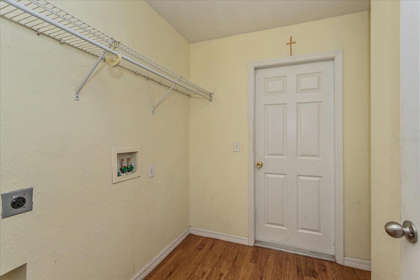 Image 19 of 23 For 119 Spruce Road