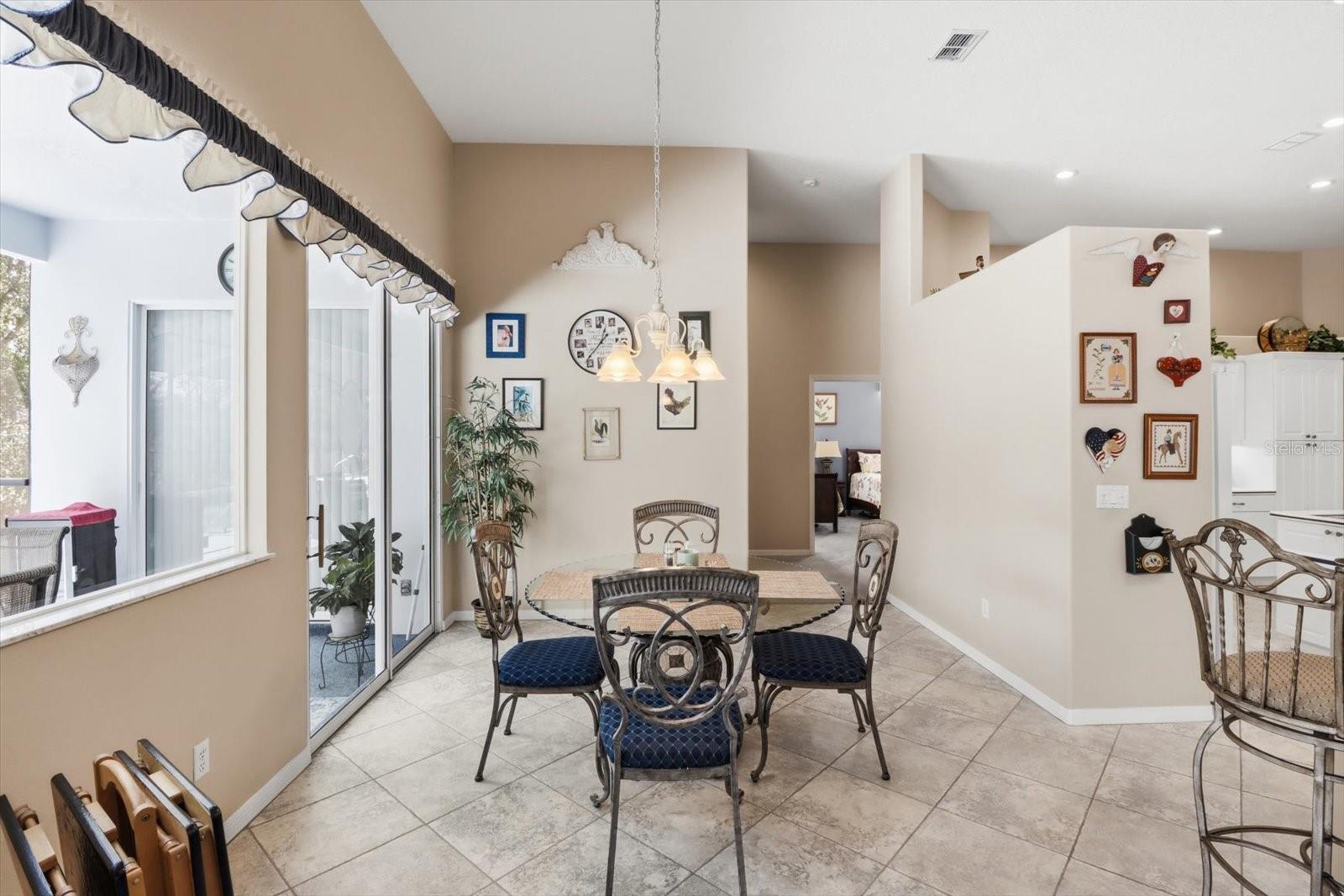 Image 16 of 47 For 16 Drypetes Court E