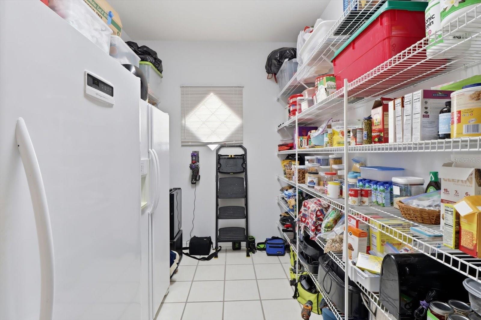 Image 17 of 47 For 16 Drypetes Court E